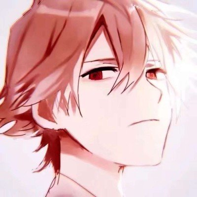 张柏芝晒二儿子打球正脸